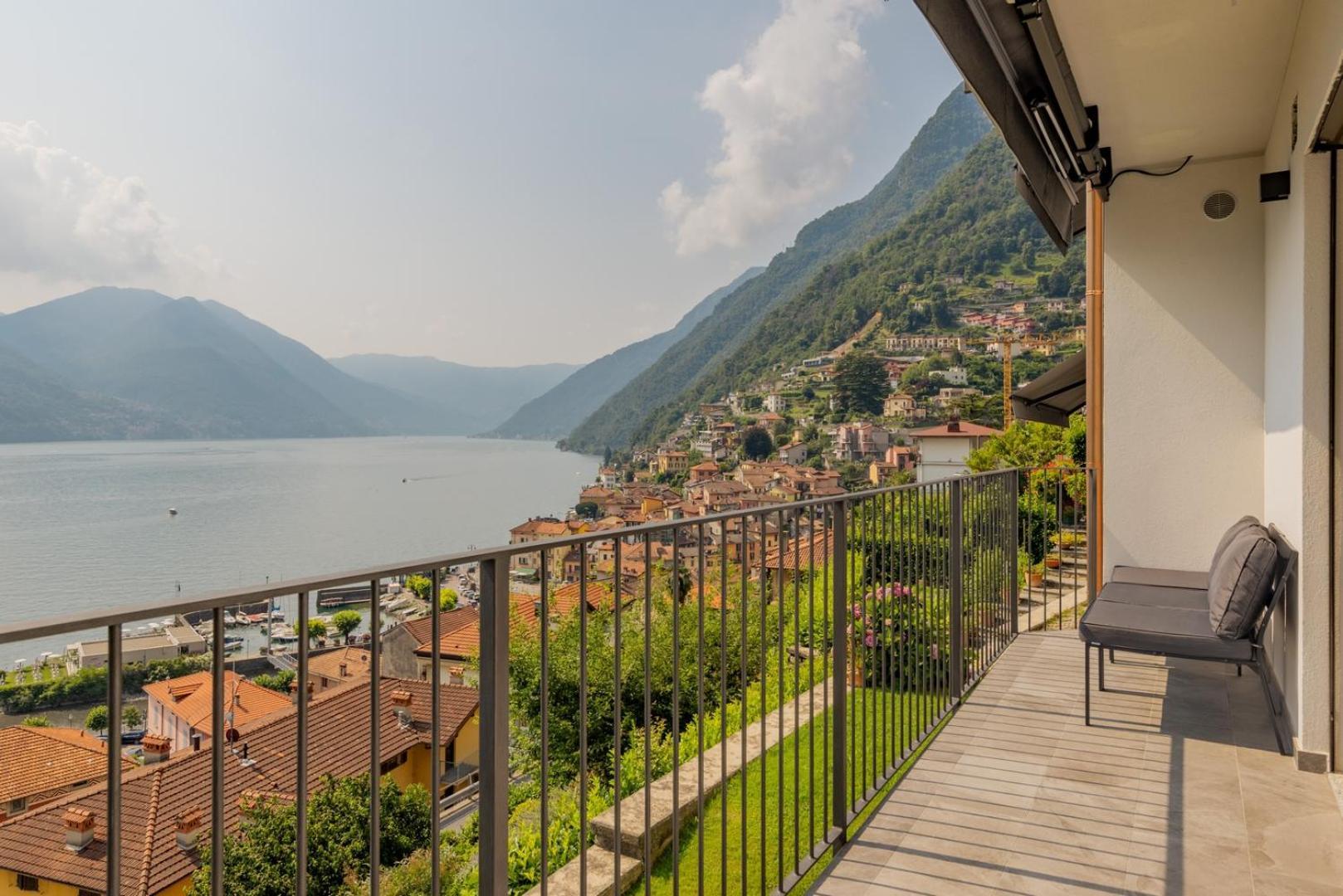 Argegno Como Lake Buitenkant foto